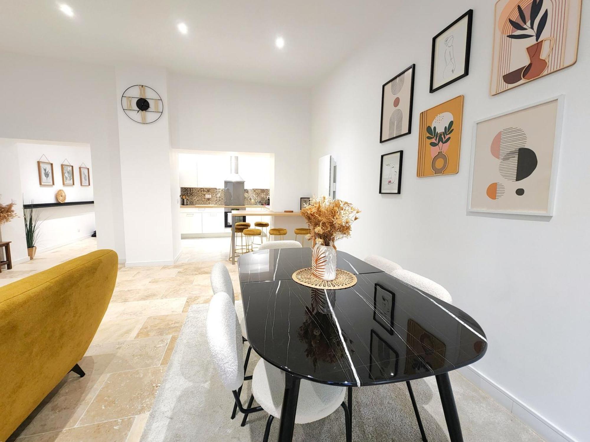 Standing En Hypercentre - L'alienor De Apartment *